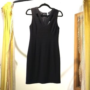 EUC GUESS Black Size 6 bodycon dress
